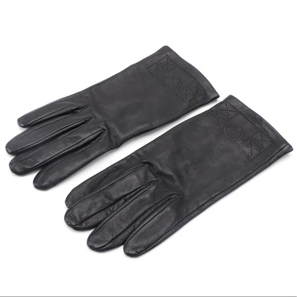 HERMES Black Perforated Collier de Chien Glove 7.5